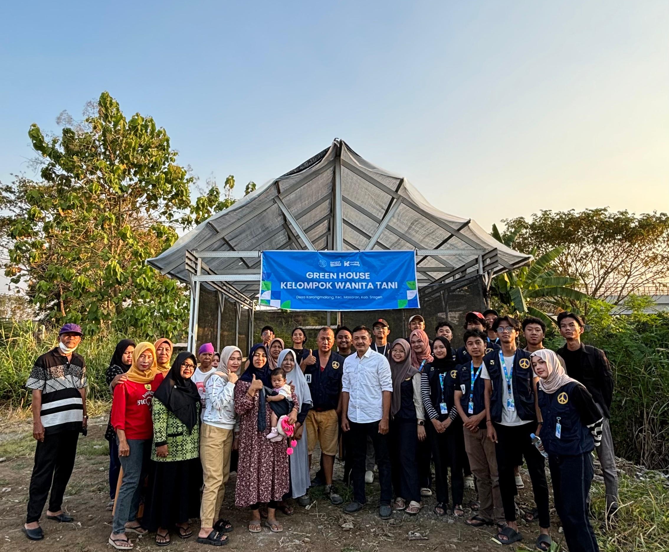 Peresmian Green House Kelompok Wanita Tani (KWT) Sidomakmur Desa Karangmalang Masaran